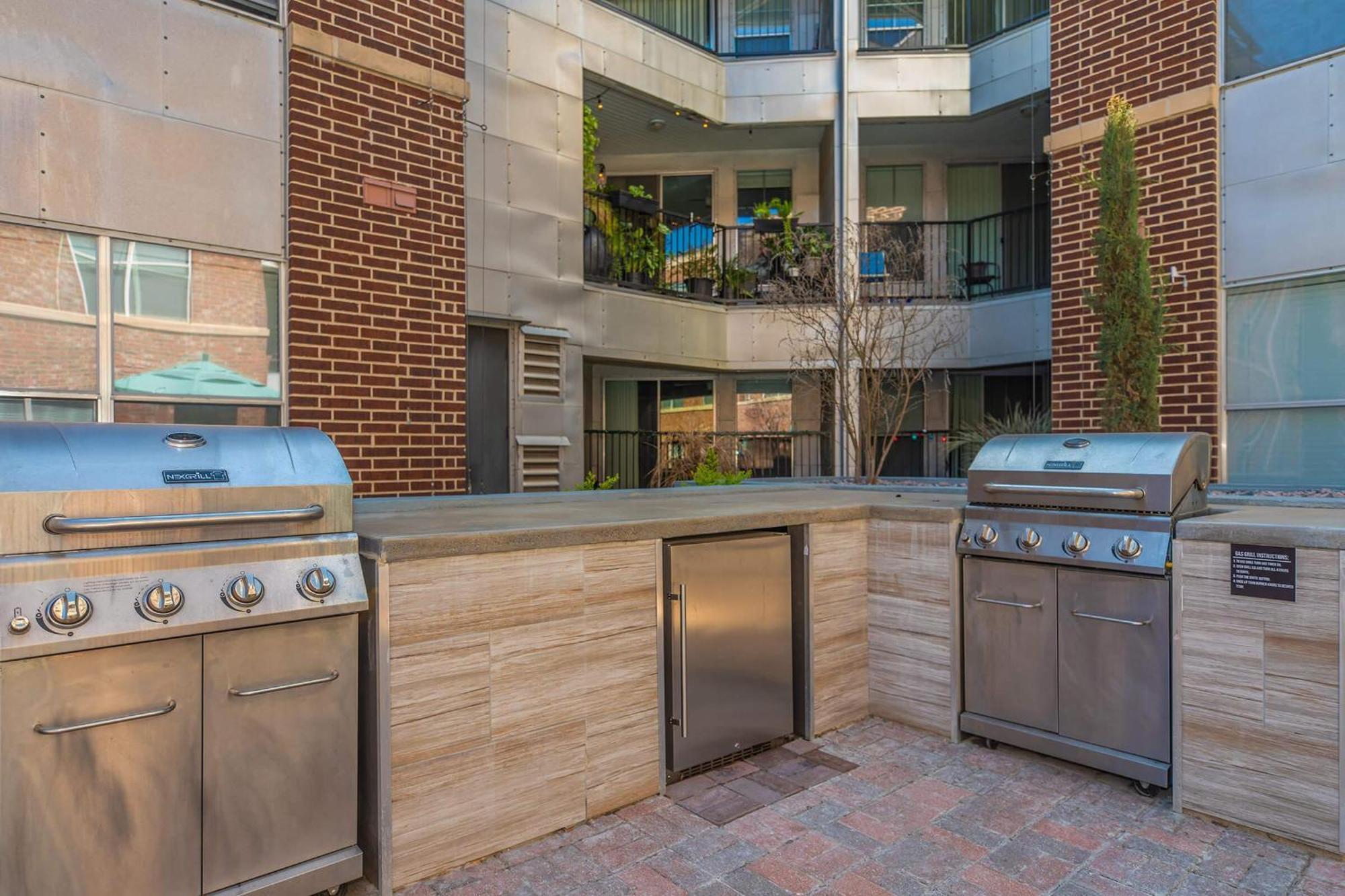 شقة Loft Style 2Br Apt I Dallas City Center I Pool I Gym I Workspace I Pets المظهر الخارجي الصورة